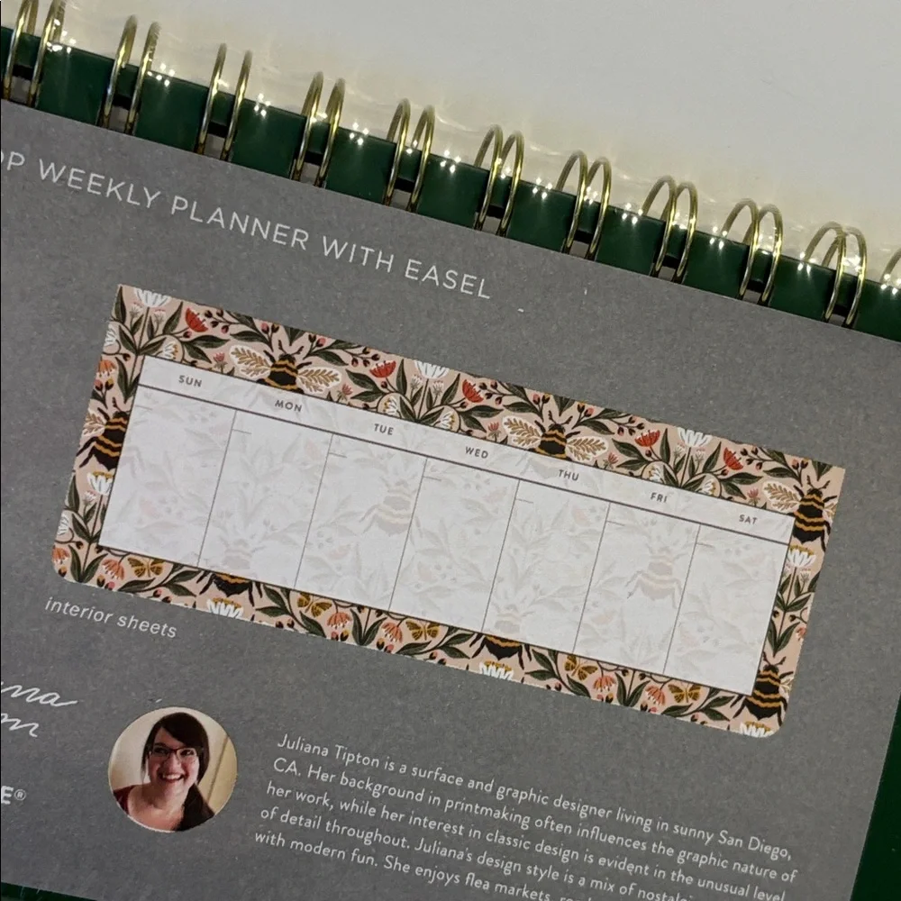 Fringe Desktop Bee Theme Easel Weekly Undated Planner